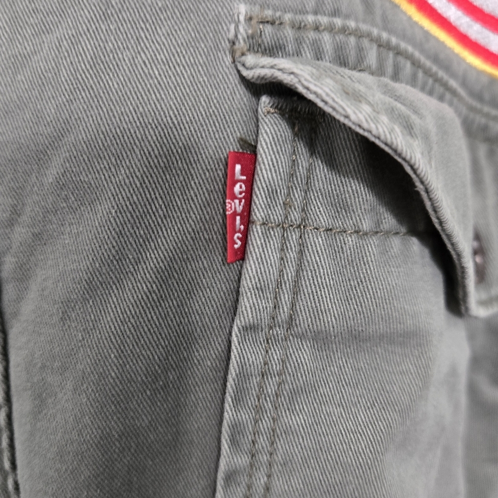 Men Levi's Green Military Style Jacket with Flag Patch Size 3XL - Picture 3 of 10